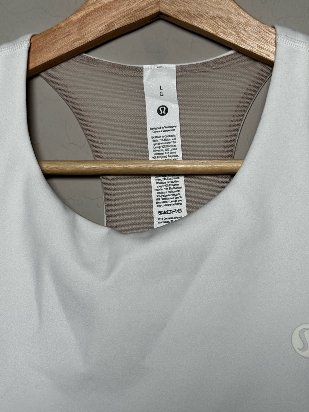 Lululemon Scallop-Hem High-Neck Tennis Tank Top *Medium Support, B/C Cup
White - Picture 8 of 11